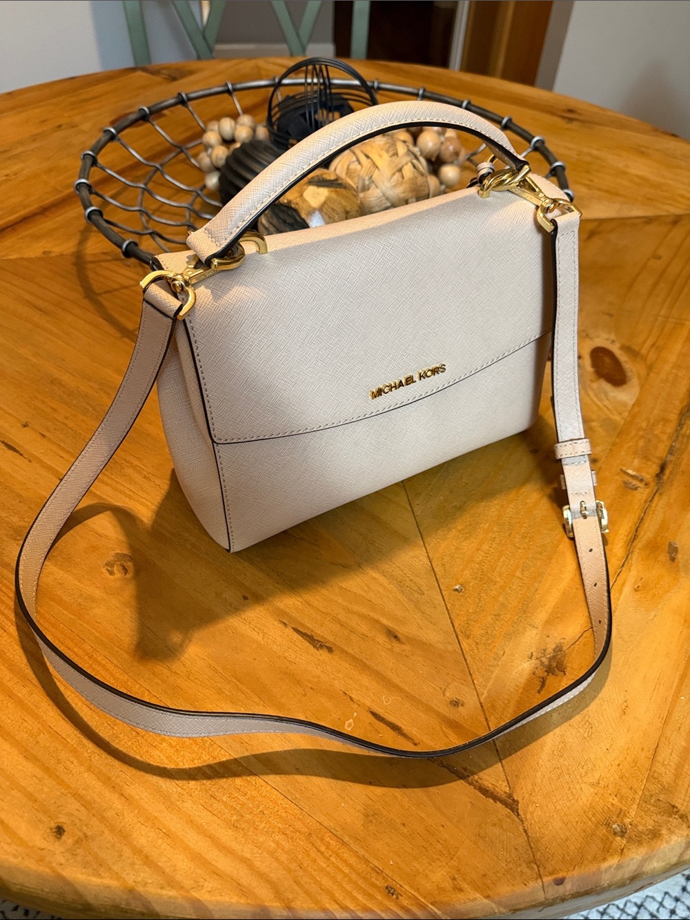 Michael Kors purse